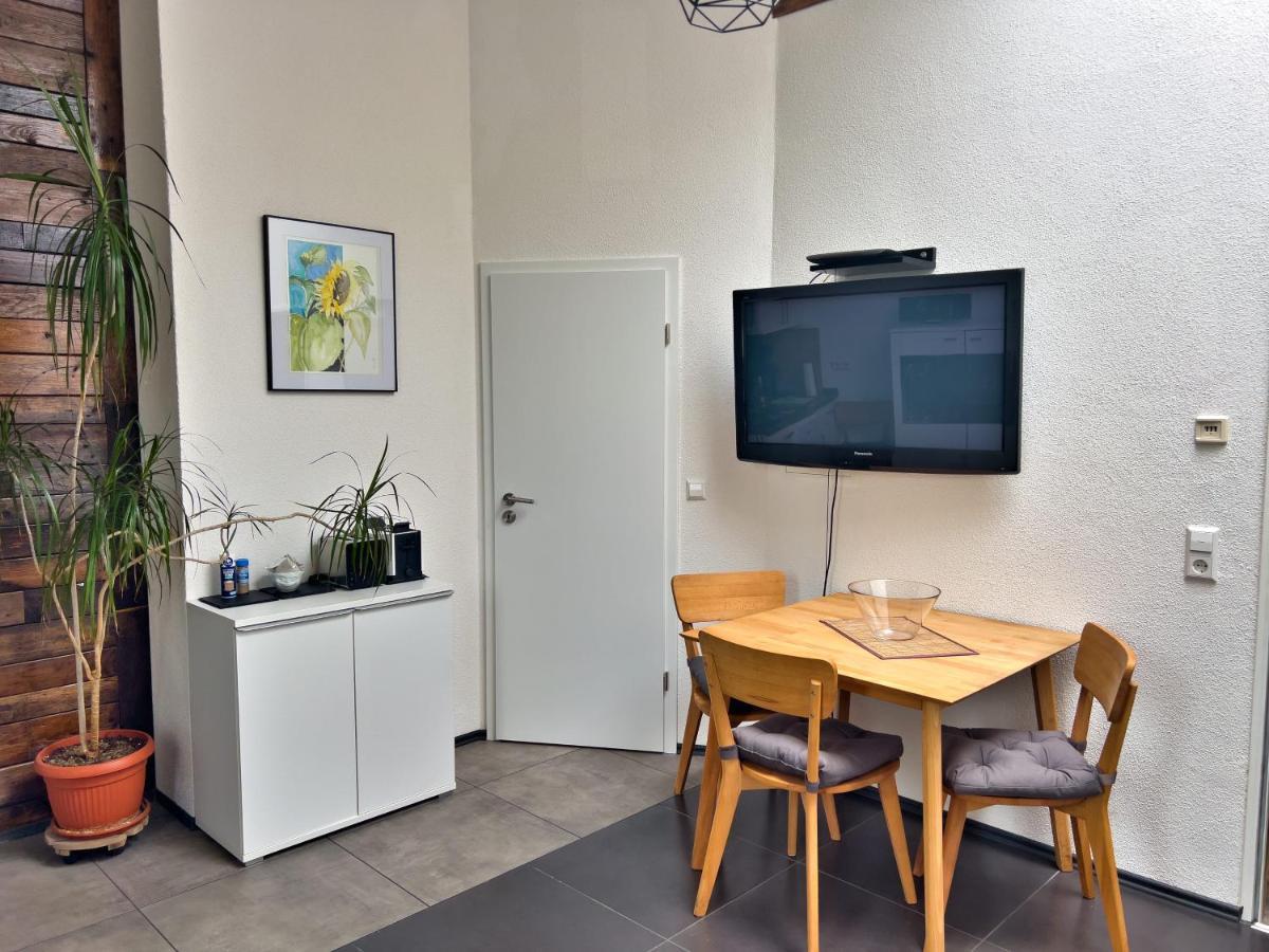 Apartment Finke 2 An Der Messe Friedrichshafen Exterior foto